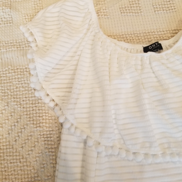 ONYX APPAREL Of the Shoulder Tunic Shirt Coverup - Picture 6 of 13